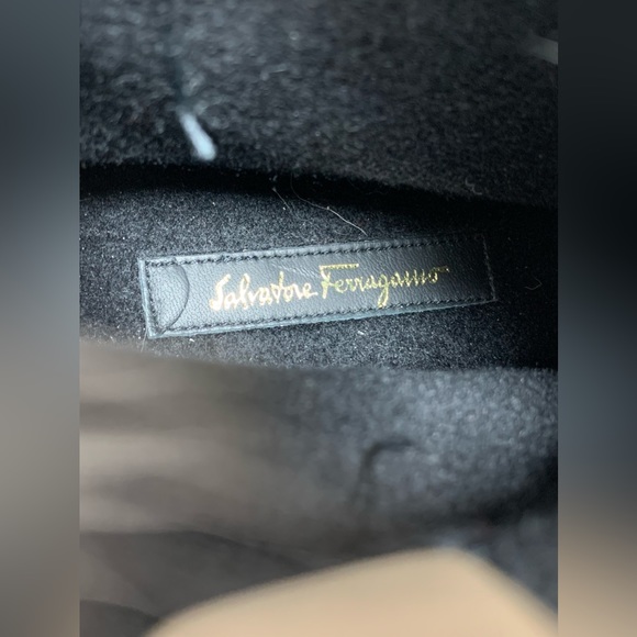 Women  SALVATORE FERRAGAMO fur light grey ankle booties 5.5 C - Picture 6 of 13